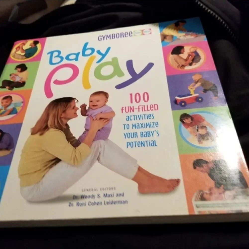 Baby Book   - Picture 13 of 13